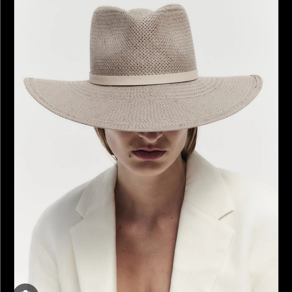 Elegant Janessa Leone Valentine Women's Hat